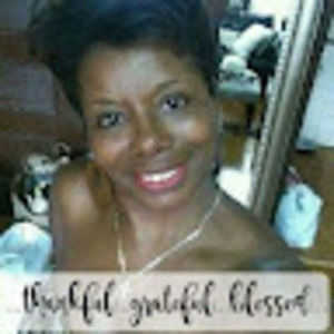 Meet your Posher, Claudia